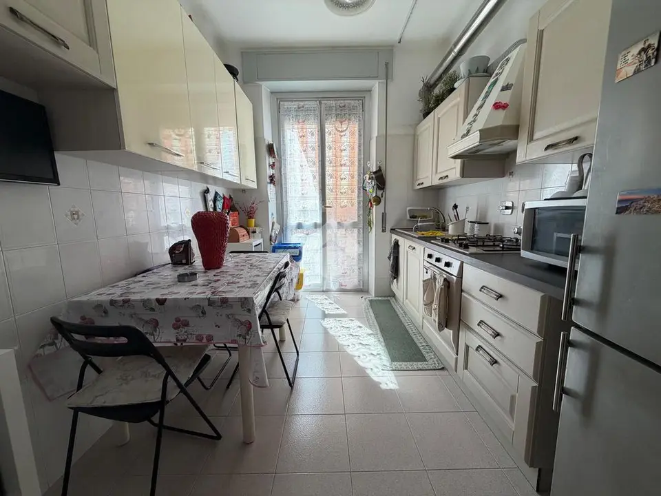 5 locali in vendita a Chiavari