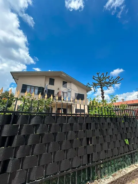 Bilocale in affitto a Rozzano