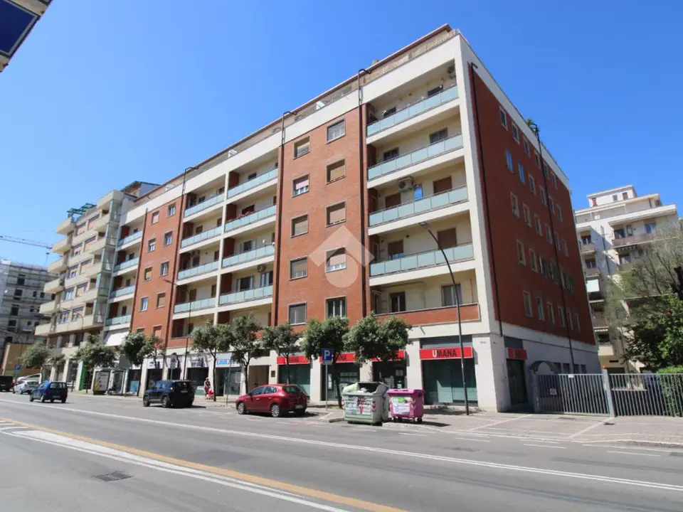 Quadrilocale in vendita a Pescara