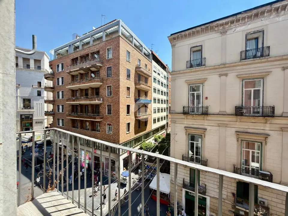 Bilocale in vendita a Napoli