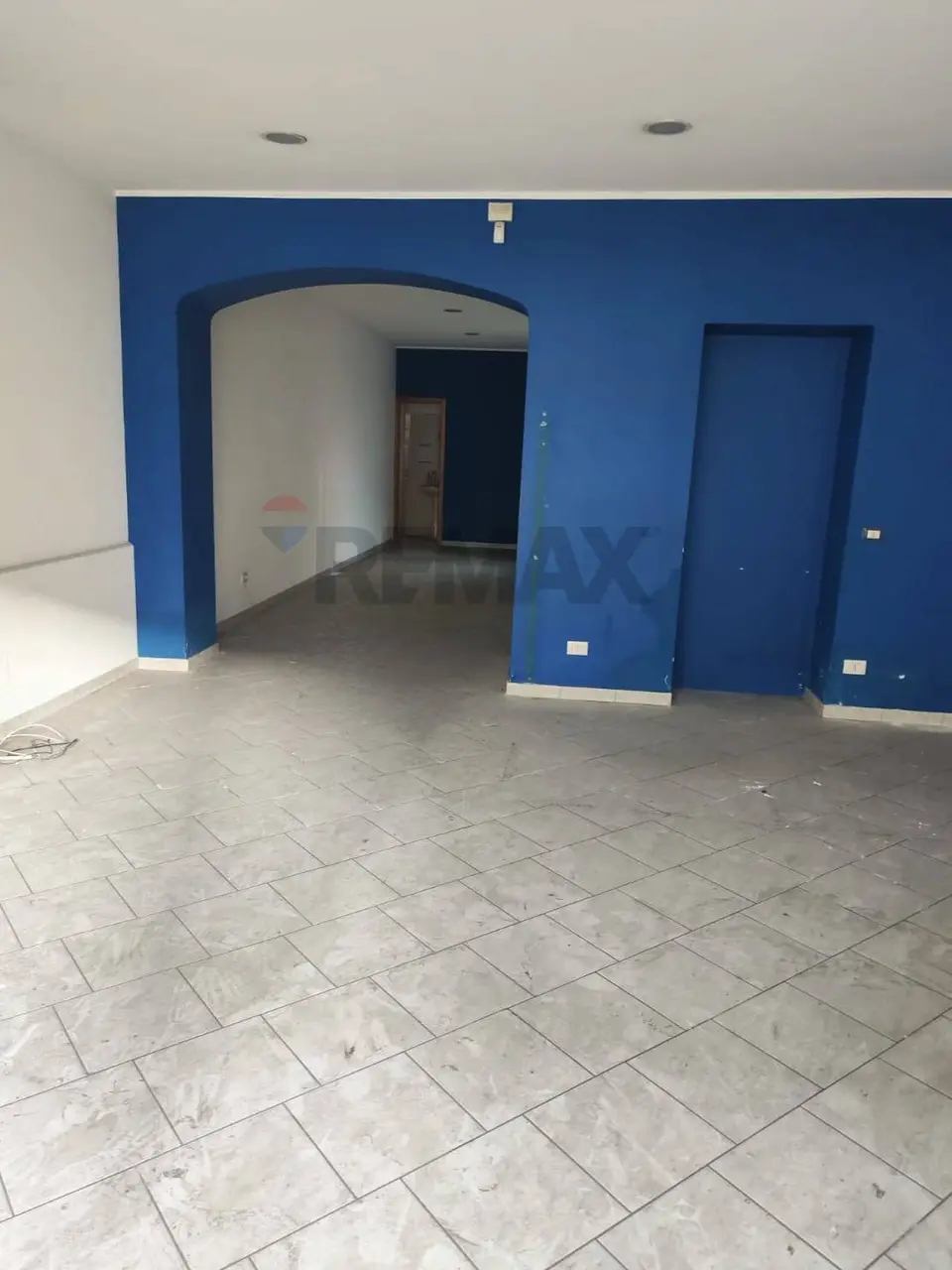 Locale Commerciale in Vendita a Acireale