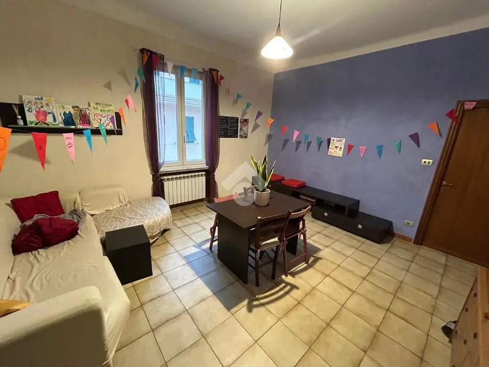 5 locali in vendita a Genova