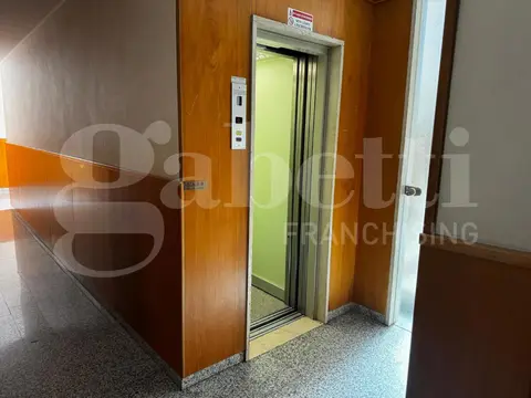Appartamento in Via Palmaria  4, Milano (MI)