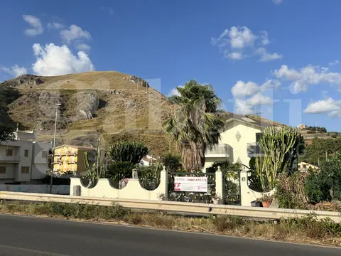 Casa Indipendente in CONTRADA MARINELLA  SNC , Amantea (CS)