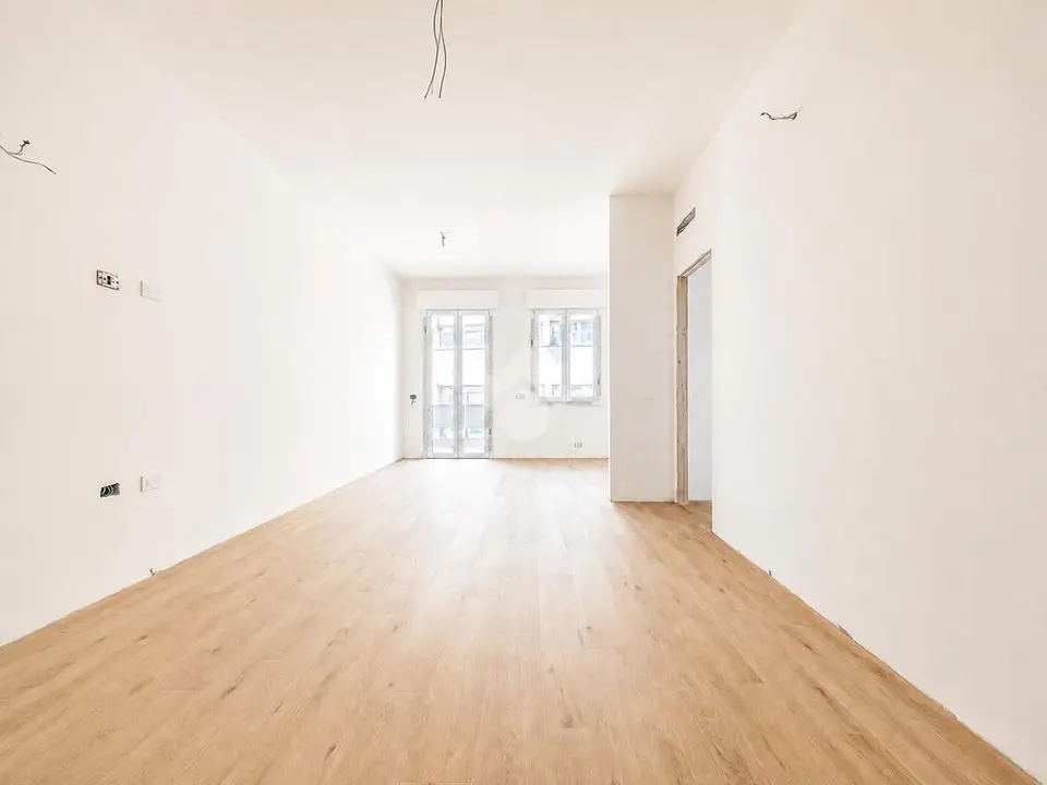 5 locali in vendita a Campi Bisenzio