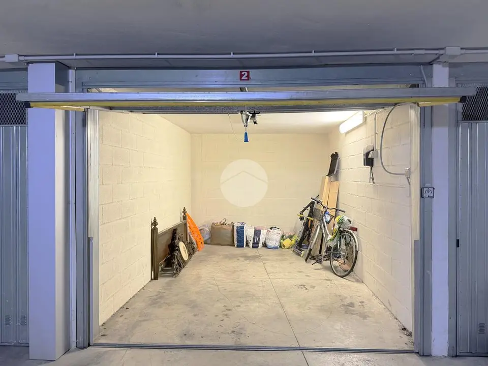 Box / posti auto in vendita a Firenze