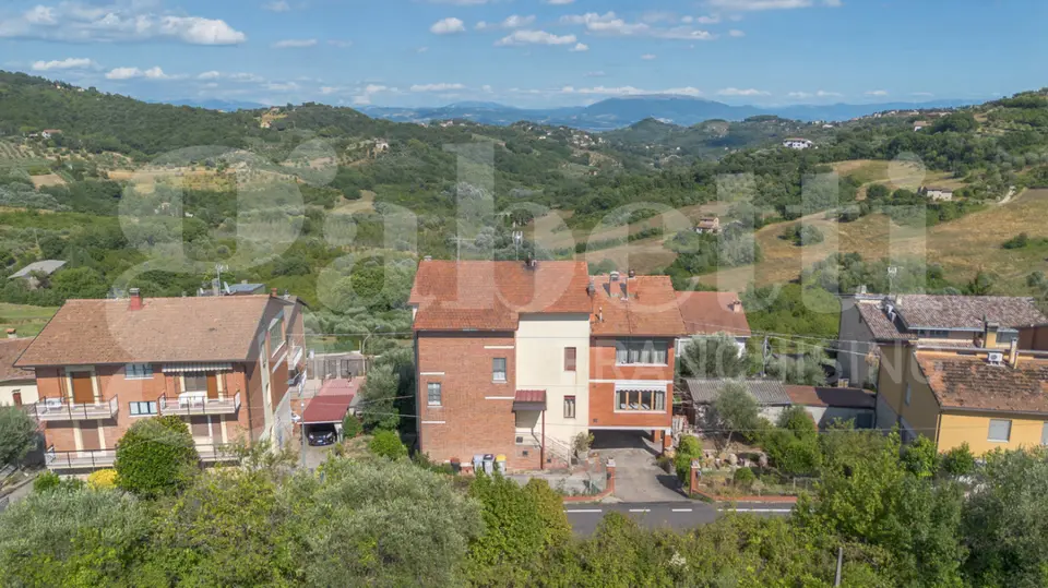 Appartamento in Strada dei Conservoni 5d, Perugia (PG)