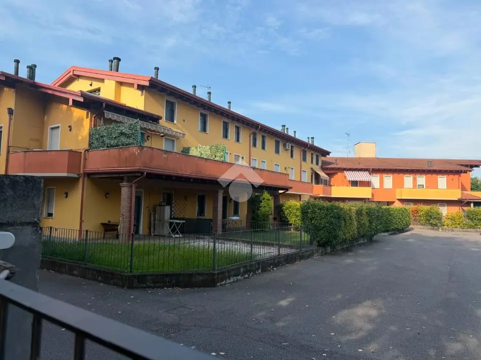 Bilocale in vendita a Leno