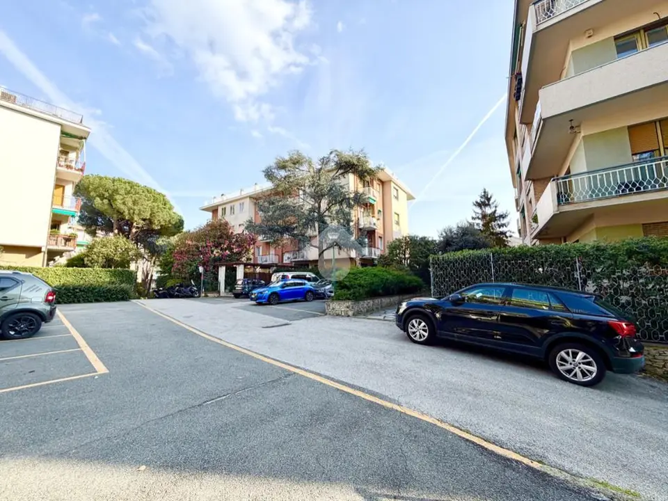 Quadrilocale in vendita a Genova