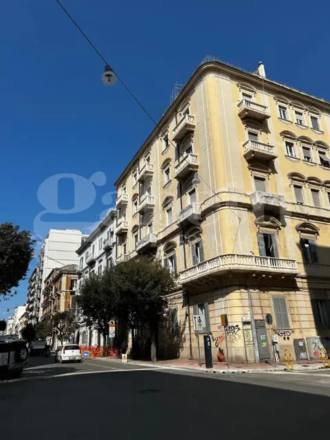 Cantina in Corso Umberto 147, Taranto (TA)