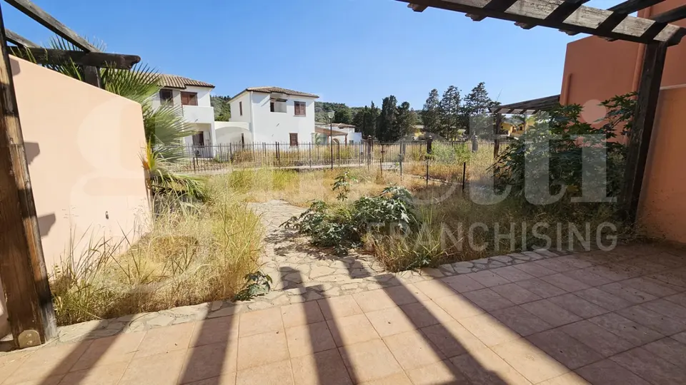 Appartamento in Contrada Pistavecchia snc, Campofelice di Roccella (PA)