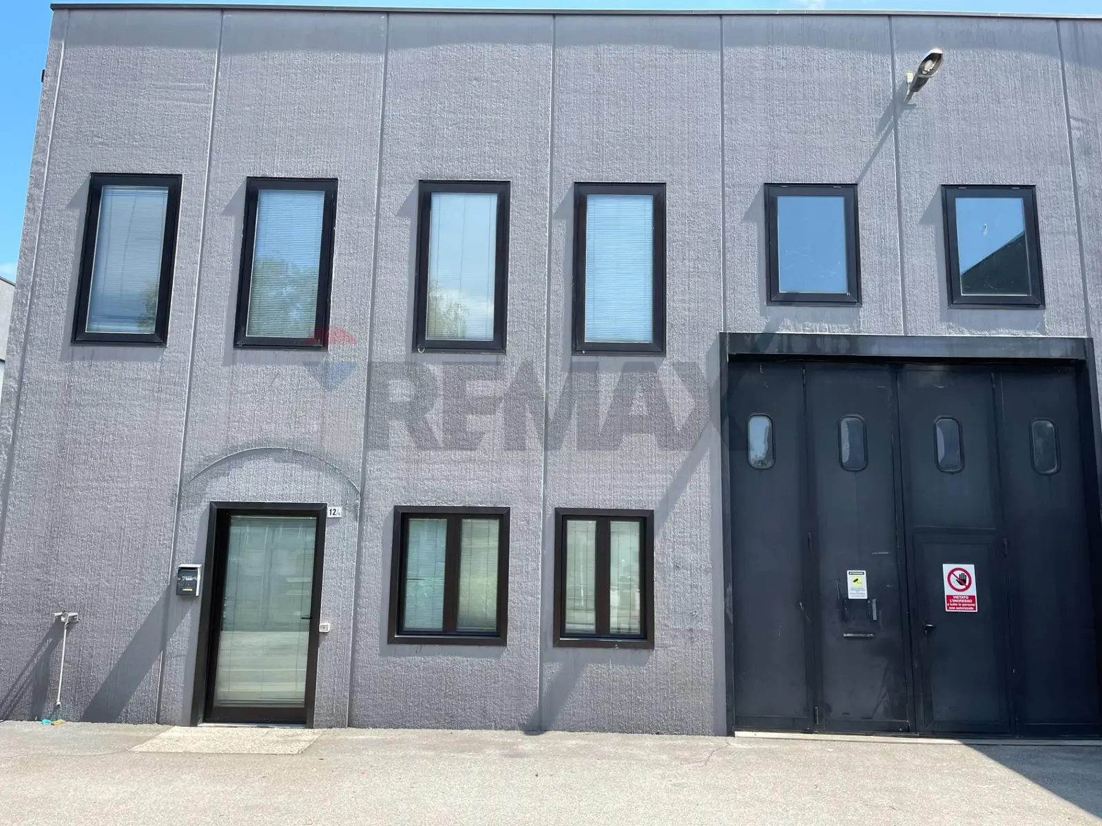 Capannone Industriale in Vendita a Resana
