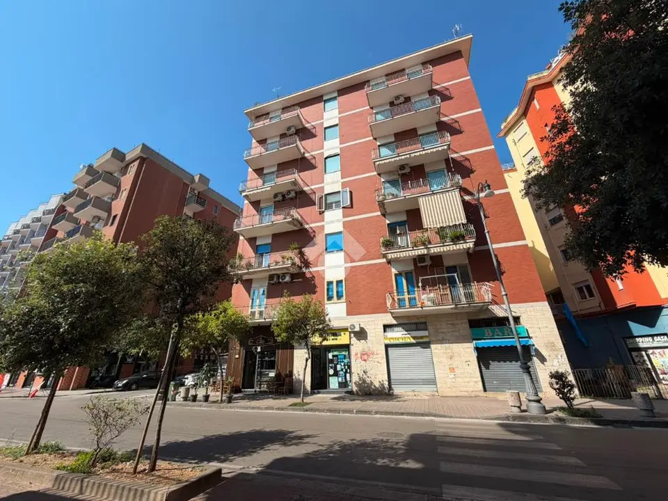 6 locali in vendita a Salerno