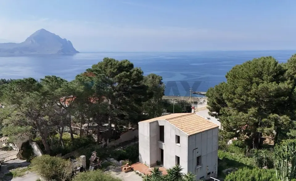 Villa singola in Vendita a San Vito Lo Capo
