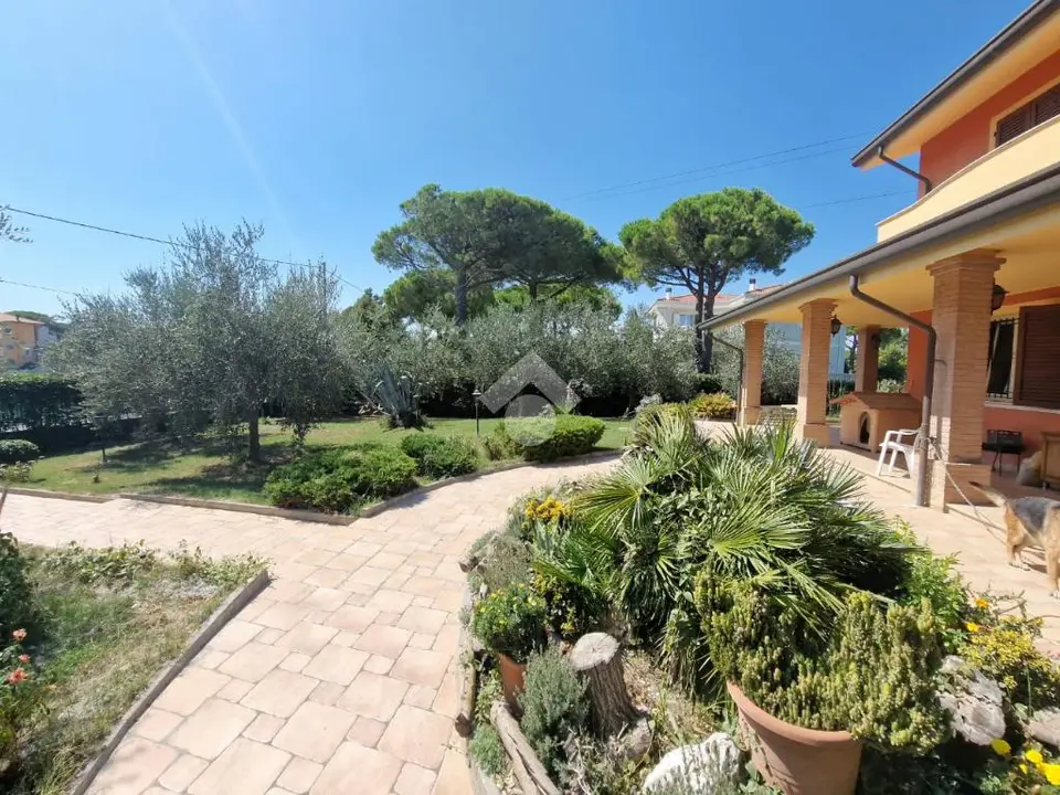 Villa singola in vendita a Bellaria-Igea Marina - Igea Marina