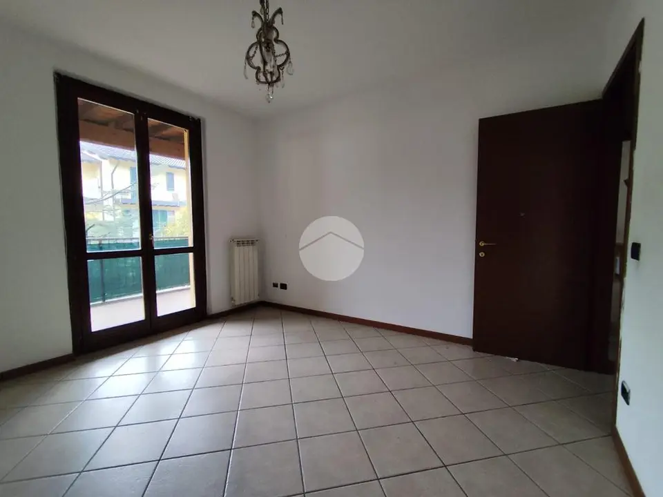 Bilocale in vendita a Covo