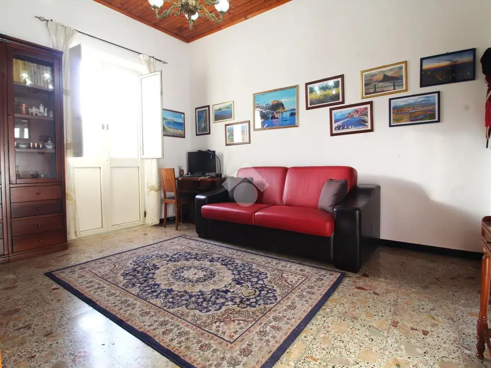 Bilocale in vendita a Reggio Di Calabria