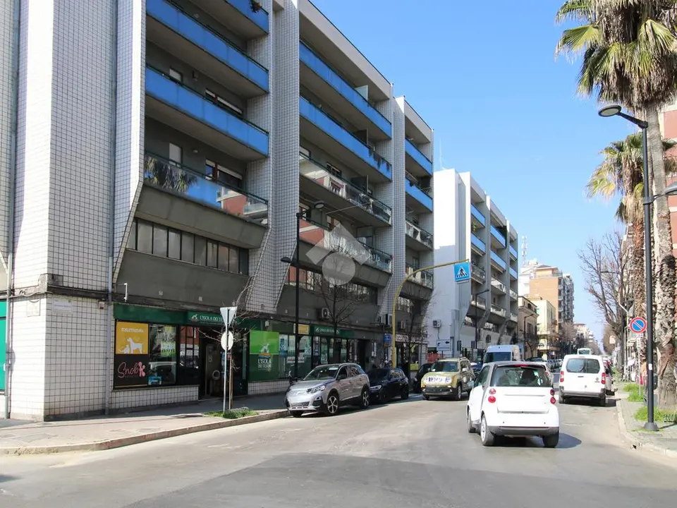 5 locali in vendita a Pescara