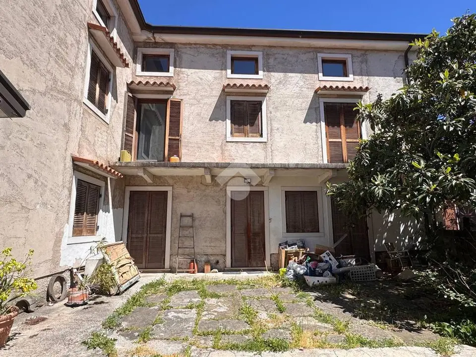 Quadrilocale in vendita a Trieste