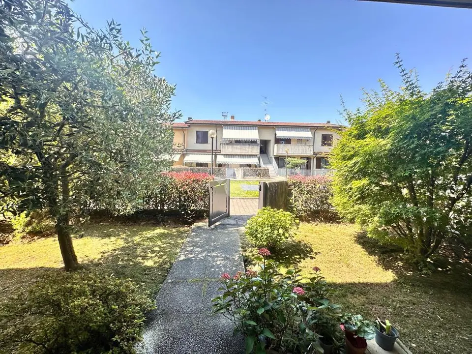 Trilocale in vendita a Curno