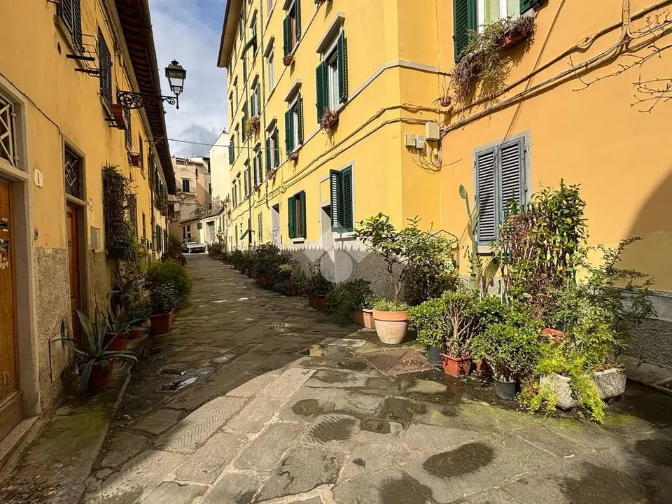 Quadrilocale in vendita a Firenze