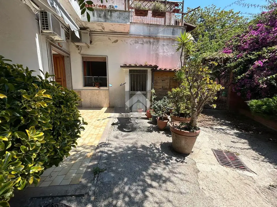 Bilocale in vendita a Napoli