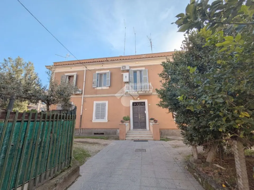 Trilocale in vendita a Ciampino