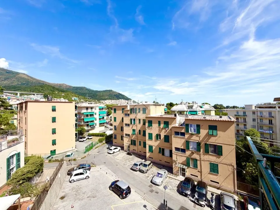 Trilocale in vendita a Genova