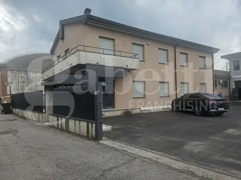 Ufficio in via felici 10, Verona (VR)