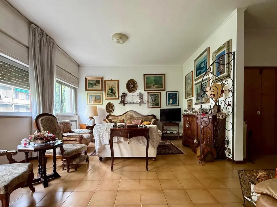5 locali in vendita a Firenze