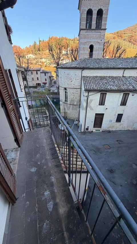 Porzione di casa in Vendita a Foligno