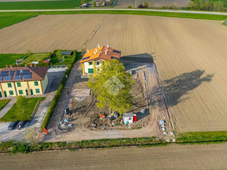 Casa semindipendente in vendita a Bentivoglio