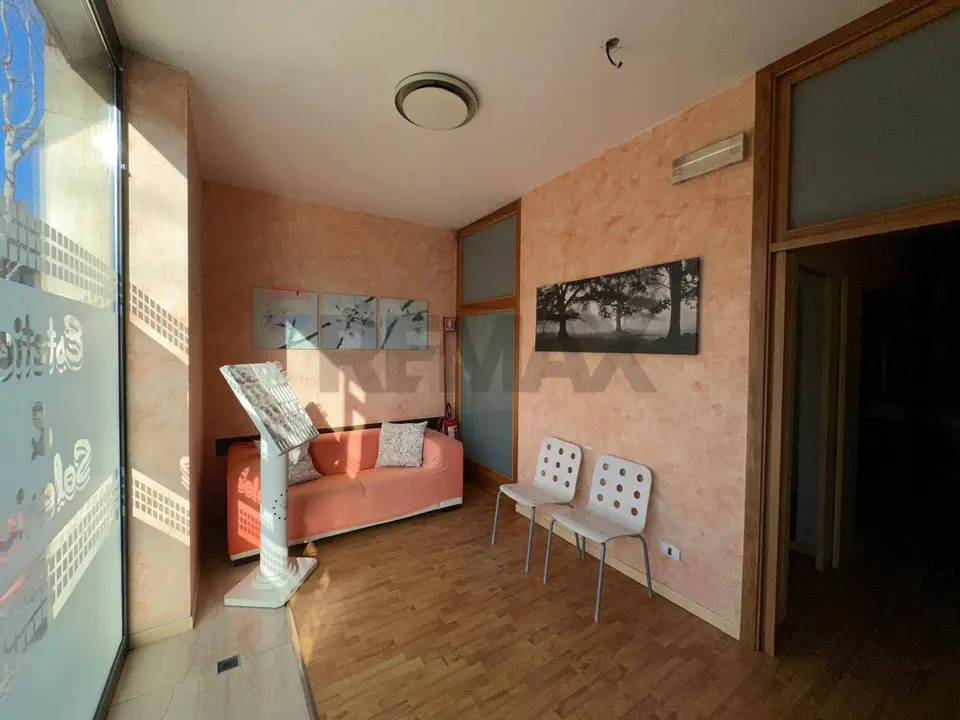 Laboratorio in Vendita a Ancona