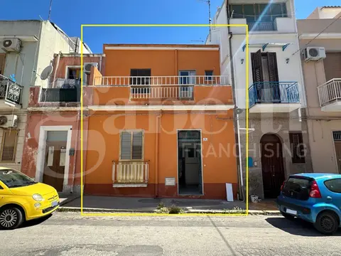 Casa Indipendente in via padre massimiliano kolbe 29, Avola (SR)