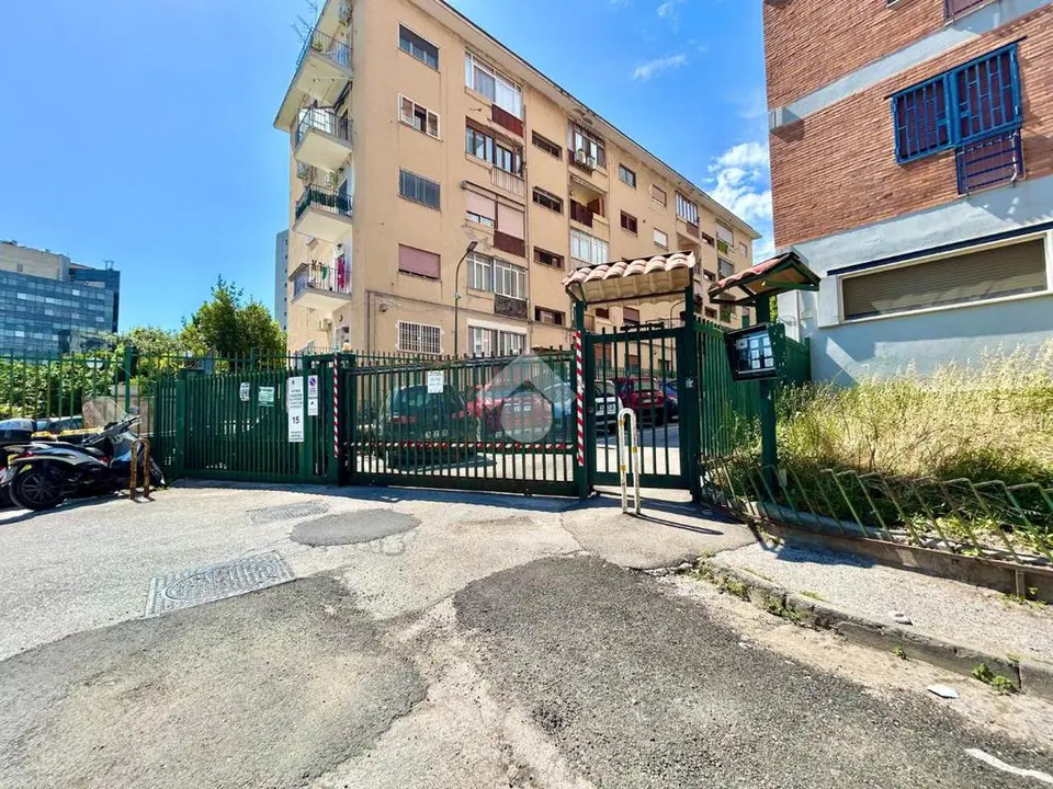 Trilocale in vendita a Napoli