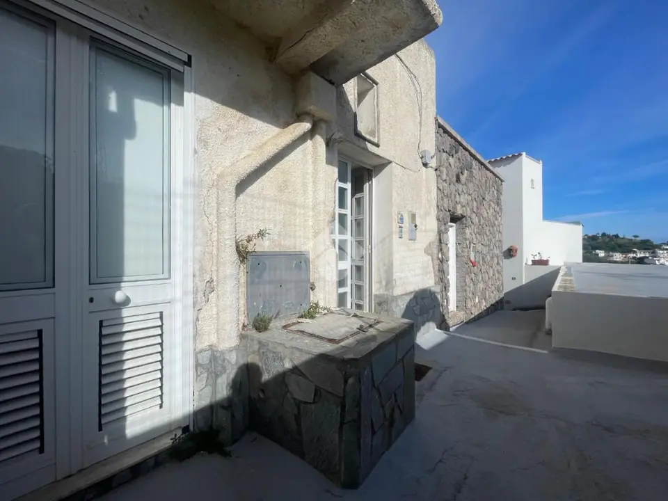 Bilocale in vendita a Barano D'Ischia