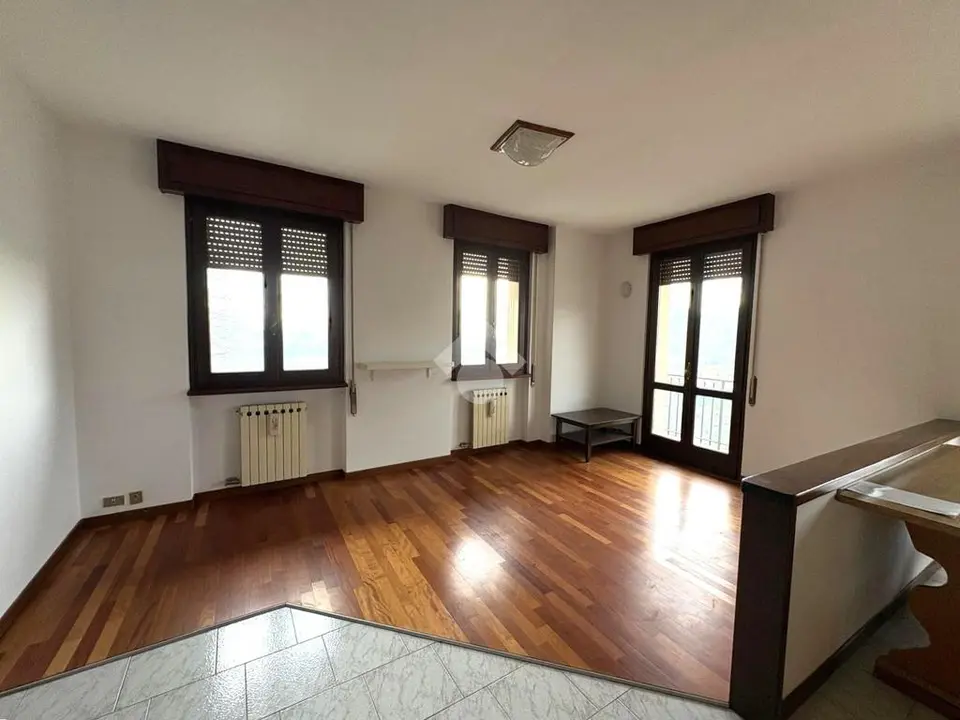Trilocale in vendita a Villa D'Almè