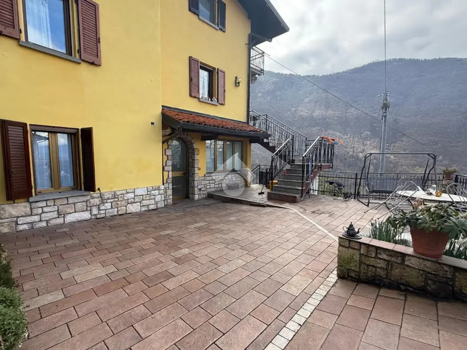 Trilocale in vendita a Pisogne
