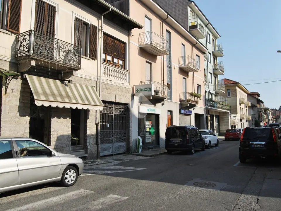 Box / posti auto in affitto a Rivoli