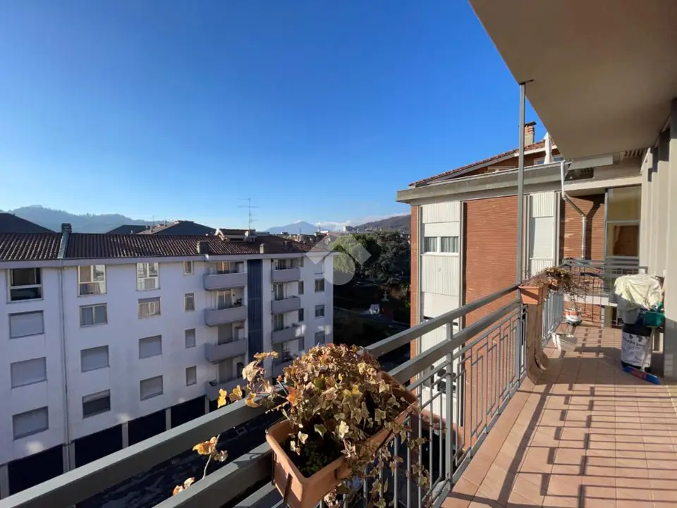 Quadrilocale in vendita a Bergamo