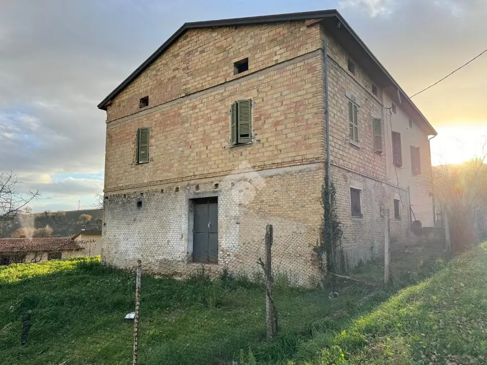 Casa semindipendente in vendita a Montefalco