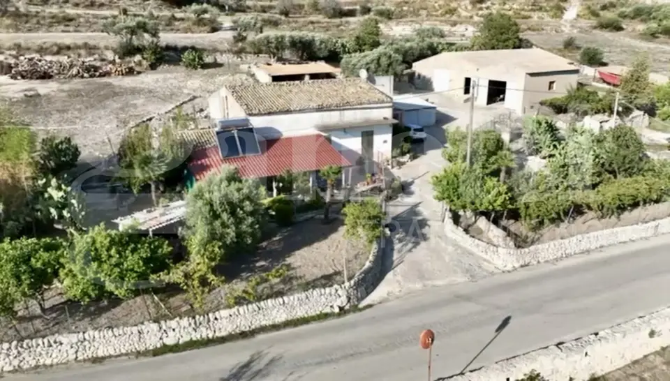 Villa in contrada San Giacomo snc, Ragusa (RG)