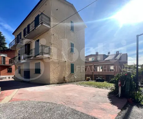 Appartamento in Via Wagner 1, Gubbio (PG)
