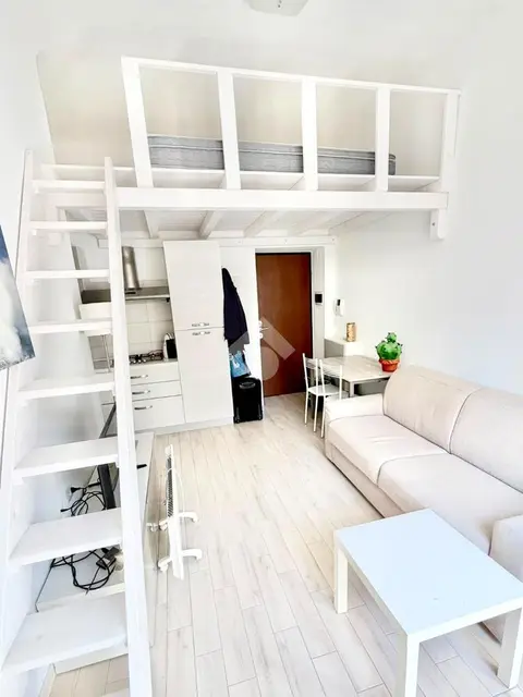 Monolocale in affitto a Milano