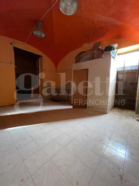 Negozio in VIA CASTALDO , Nocera Inferiore (SA)