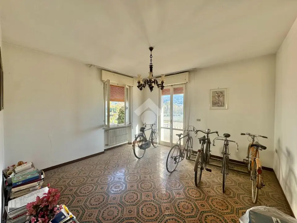Quadrilocale in vendita a Assisi
