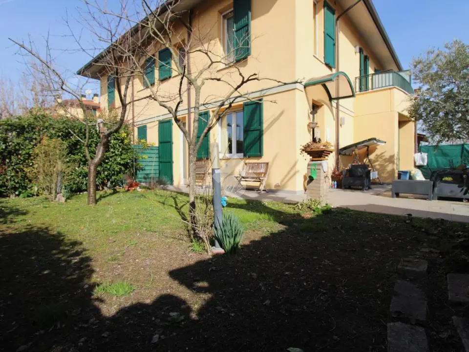 Porzione di quadrifamiliare in vendita a San Giovanni In Persiceto