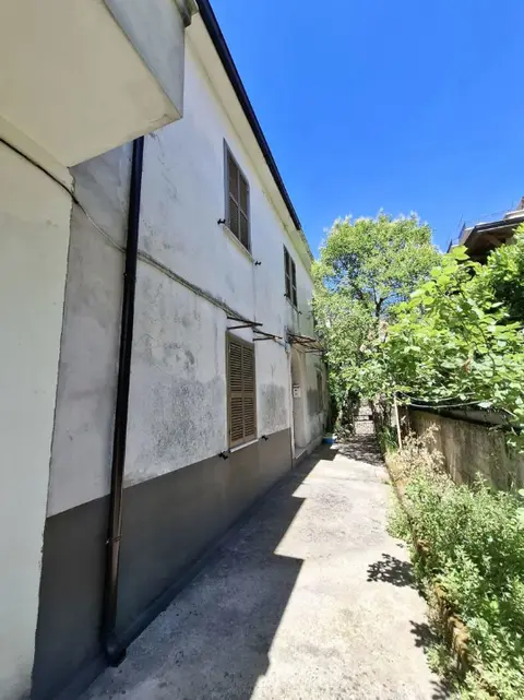 Appartamento in VIA GUGLIELMO MARCONI SNC, Pescosolido (FR)