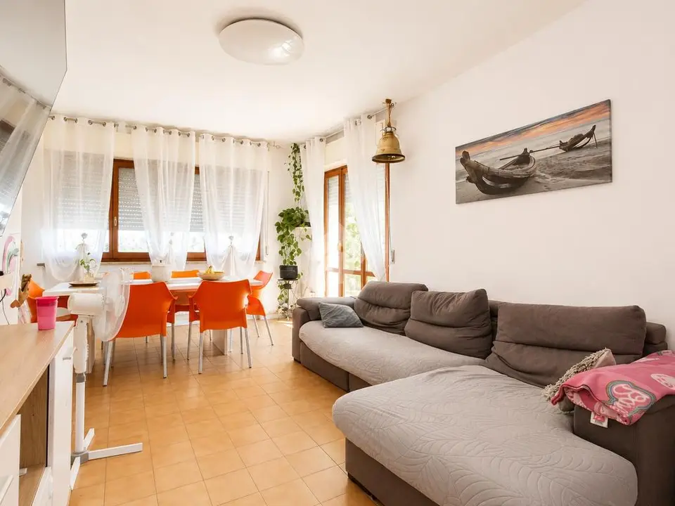 Trilocale in vendita a Loreto