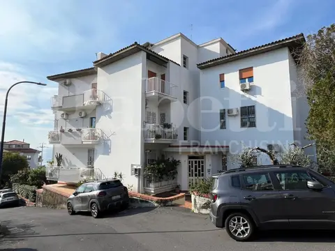 Appartamento in Via livorno 3, Aci Castello (CT)